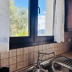 Vilă Lugrezia Sea View Méson Yerakaríon