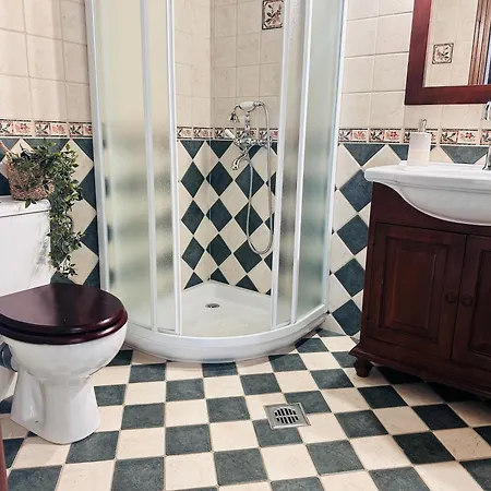 Lugrezia Sea View فيلة Méson Yerakaríon