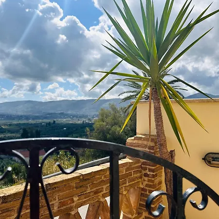 Villa Lugrezia Sea View