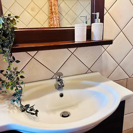 Lugrezia Sea View فيلة Méson Yerakaríon